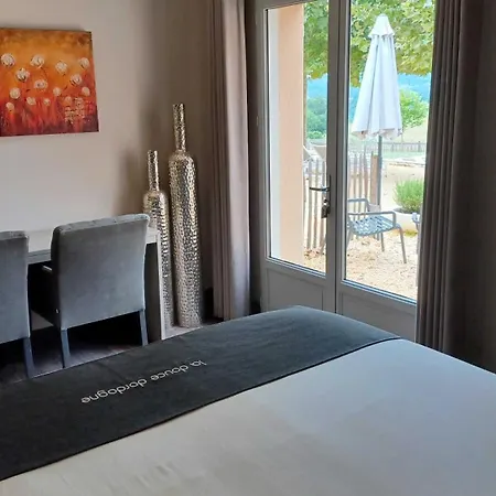 La Douce Dordogne فندق مبيت وإفطار Coux-et-Bigaroque-Mouzens