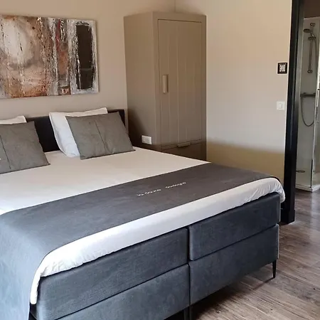 La Douce Dordogne Bed and Breakfast 4*