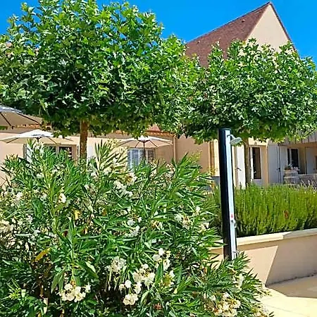 Bed & Breakfast La Douce Dordogne 4*