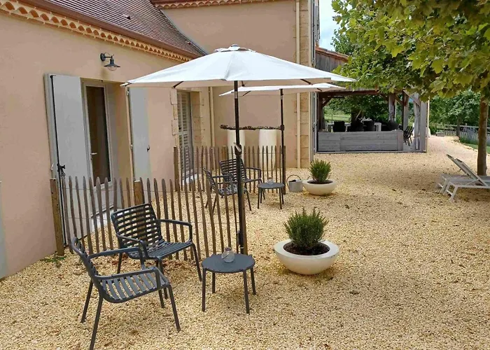 Bed & Breakfast La Douce Dordogne 4*