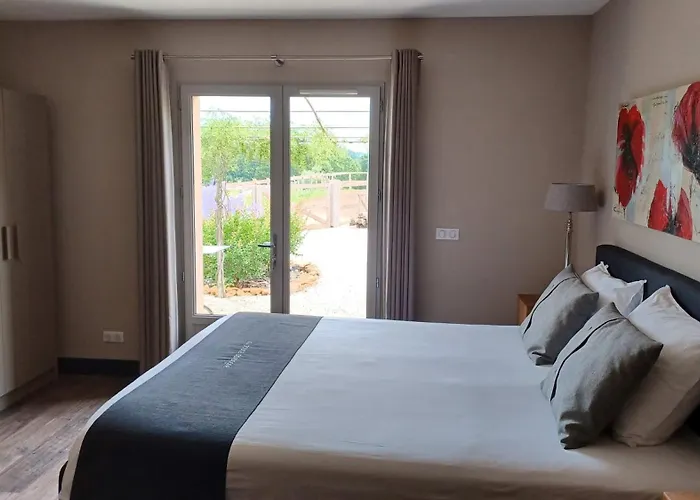 Bed & Breakfast La Douce Dordogne 4*